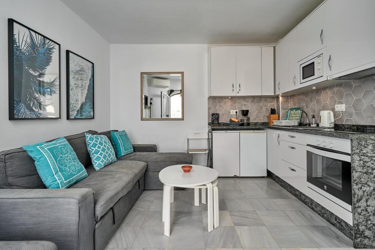 One Bedroom Penthouse ネルハ エクステリア 写真